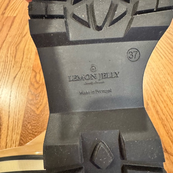 Lemon Jelly Tan Rain Boots for Women - Picture 6 of 6